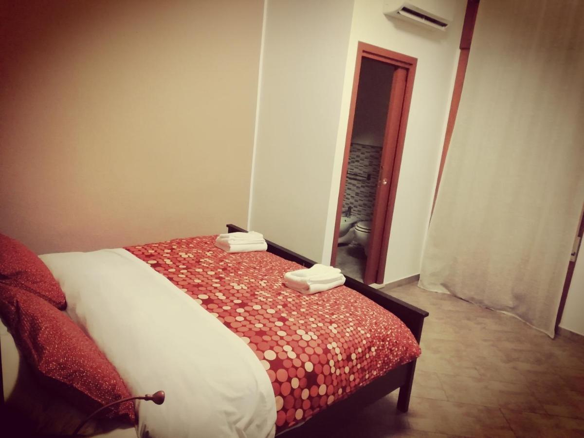 Bed and Breakfast Colori Del Salento Cellino San Marco Exterior foto